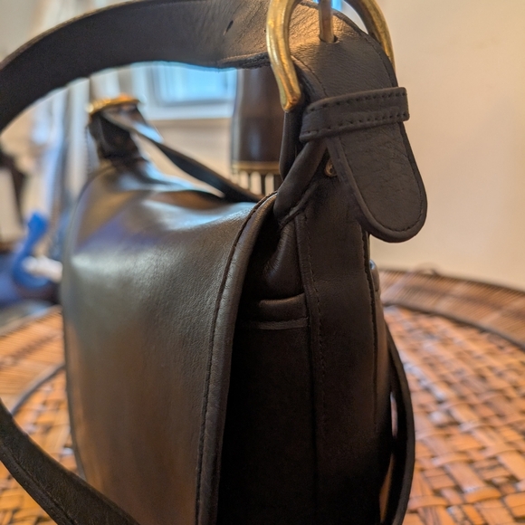 Vintage Coach Leather Bag, Fletcher Style # 4150 - Picture 2 of 11